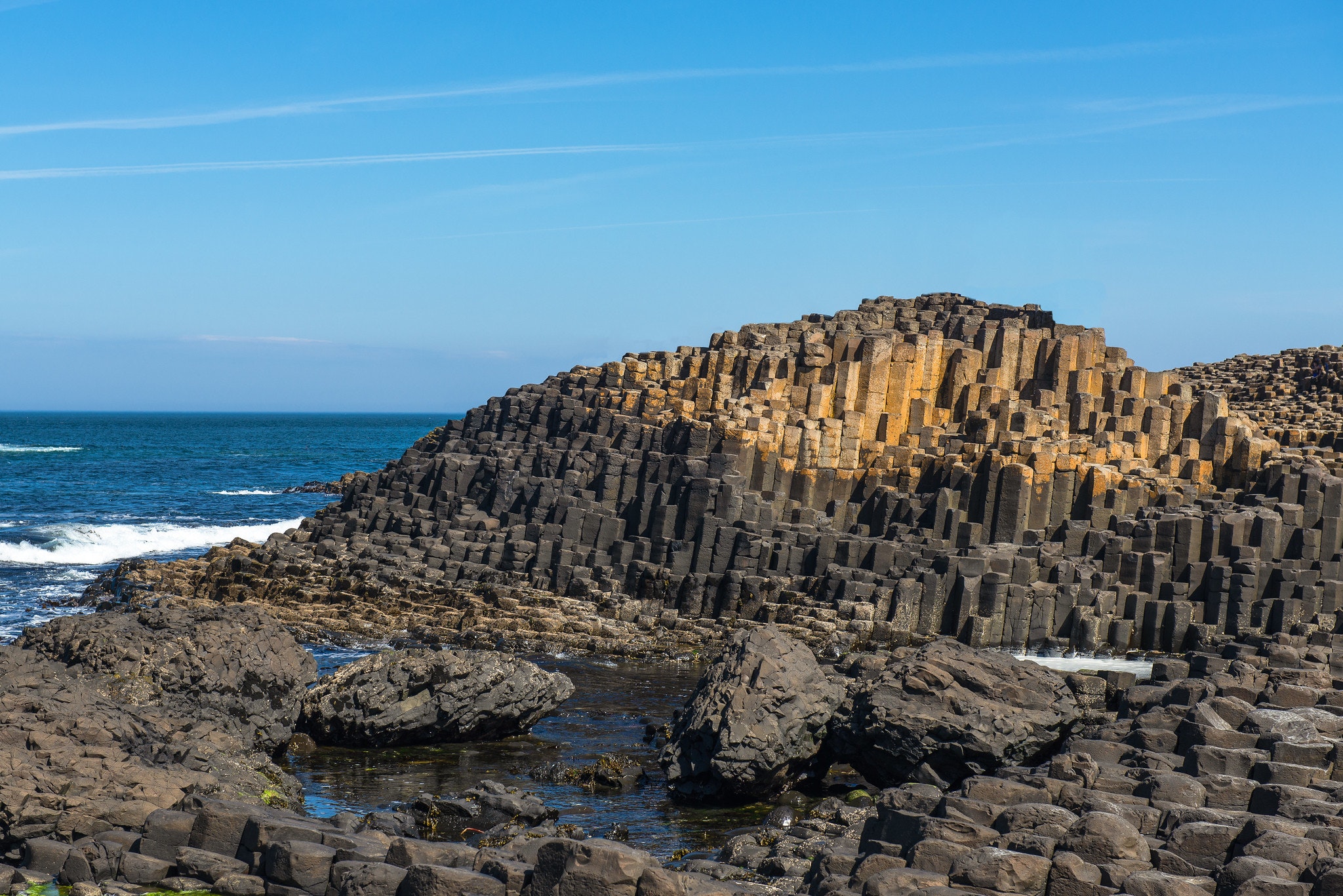 Des orgues basaltiques de la Chaussée des Géants, au nord de l’Irlande. Shawn Harquail, Flickr, CC BY-NC