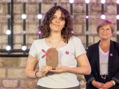 Belle récompense pour le projet « Les filles en sciences, évidemment ! »